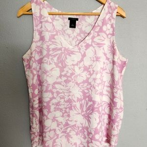 Ann Taylor lavender floral sleeveless top